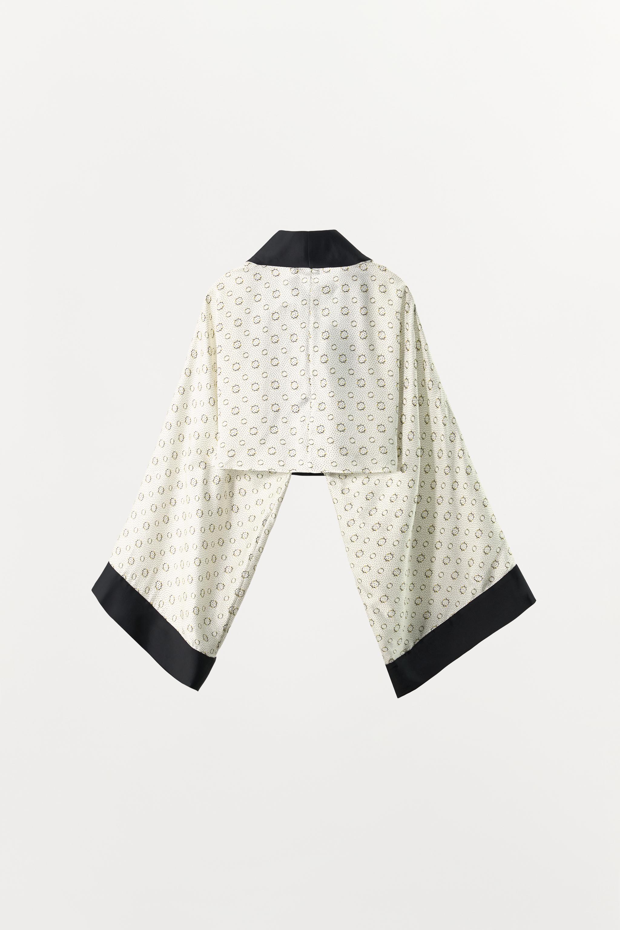 VESTE COURTE IMPRIMÉE